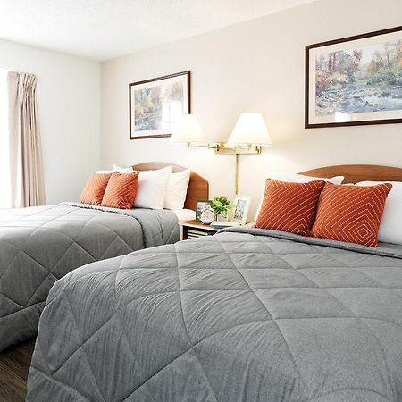 Intown Suites Extended Stay North Charleston Sc - Rivers Ave Bagian luar foto