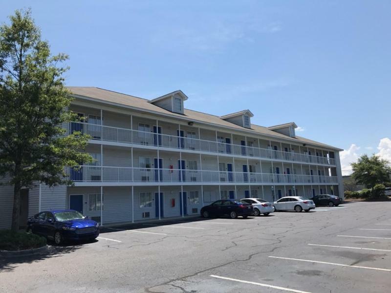 Intown Suites Extended Stay North Charleston Sc - Rivers Ave Bagian luar foto
